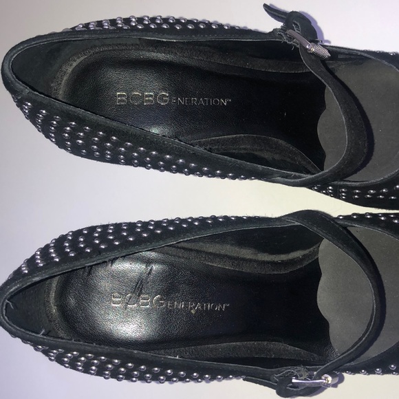 BCBG Heels - Picture 5 of 7